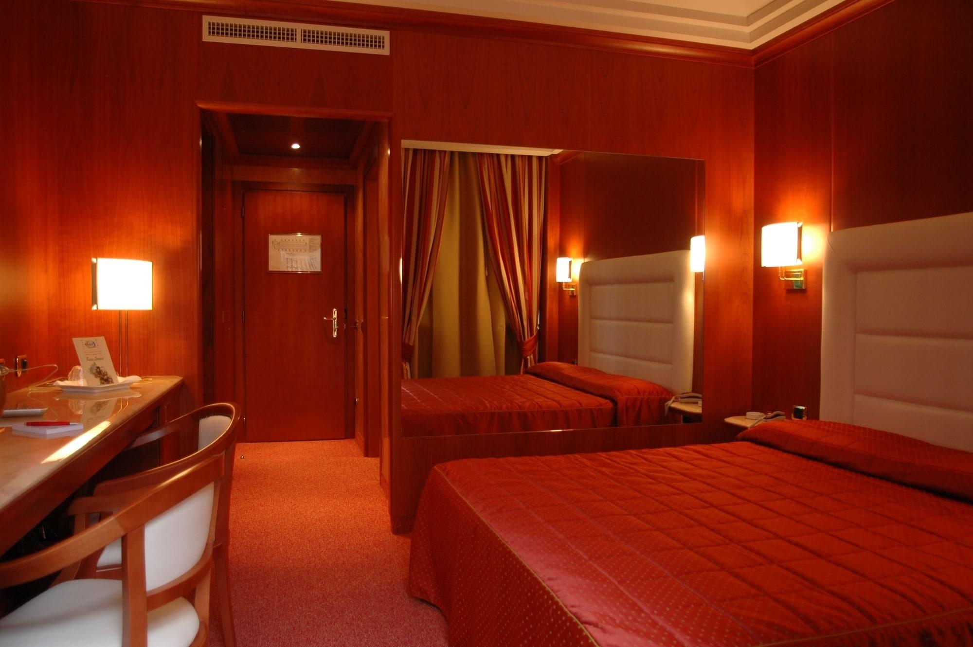Hotel As 4*